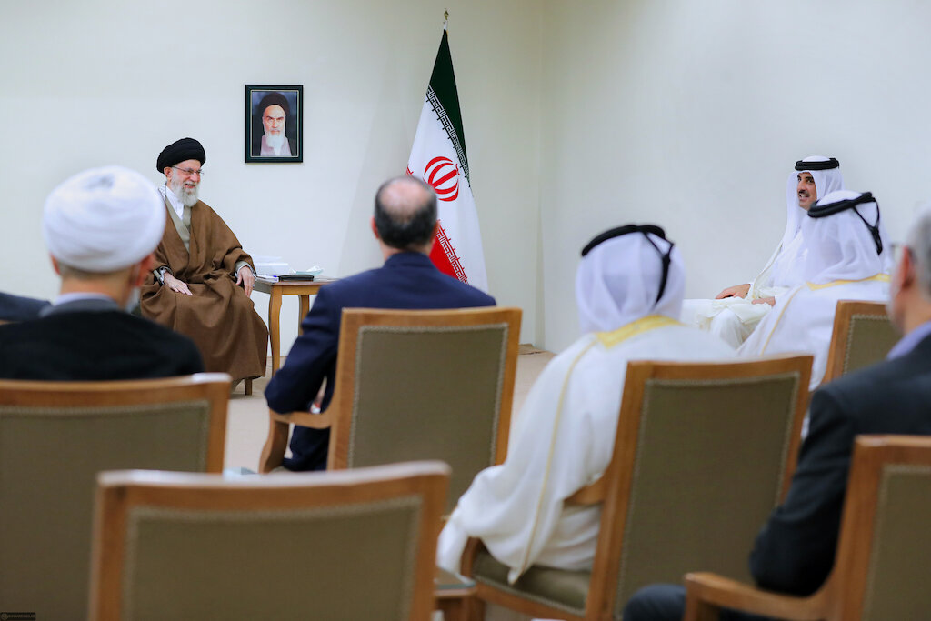 Ayatolá Jamenei, Irán, Qatar